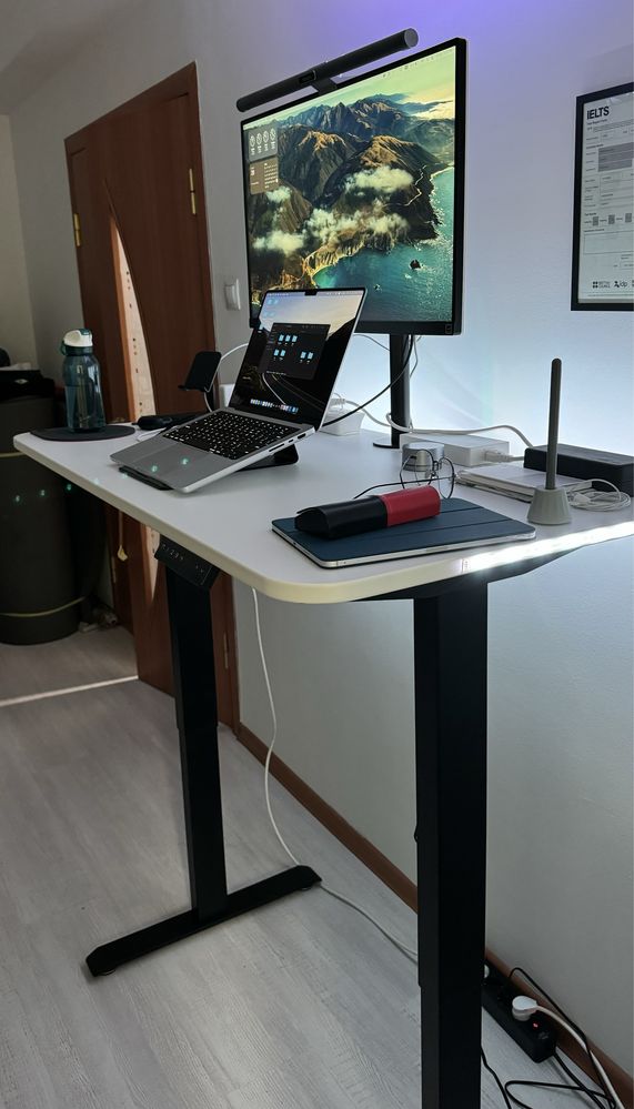 Продаю рабочий стол с регулировкой высоты Xiaomi