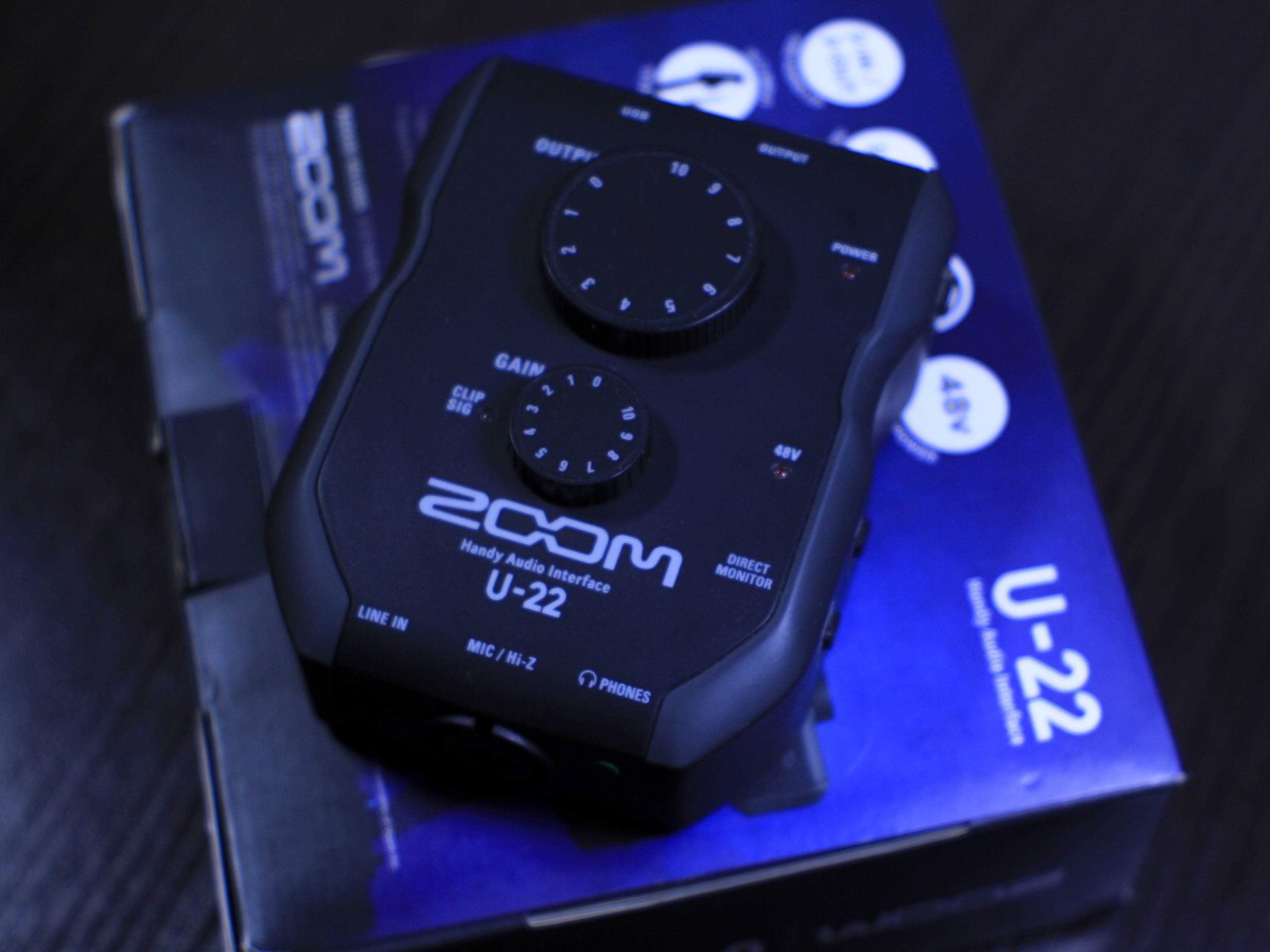 Аудиоинтерфейс Zoom U-22 (аудиокарта)