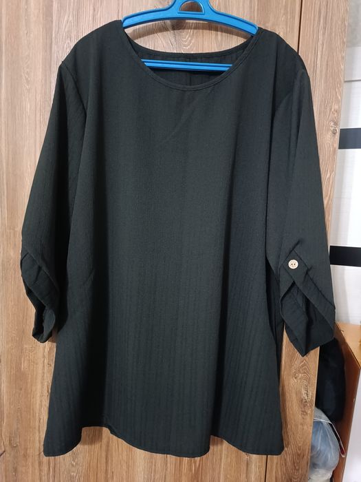 Блузка новая черная