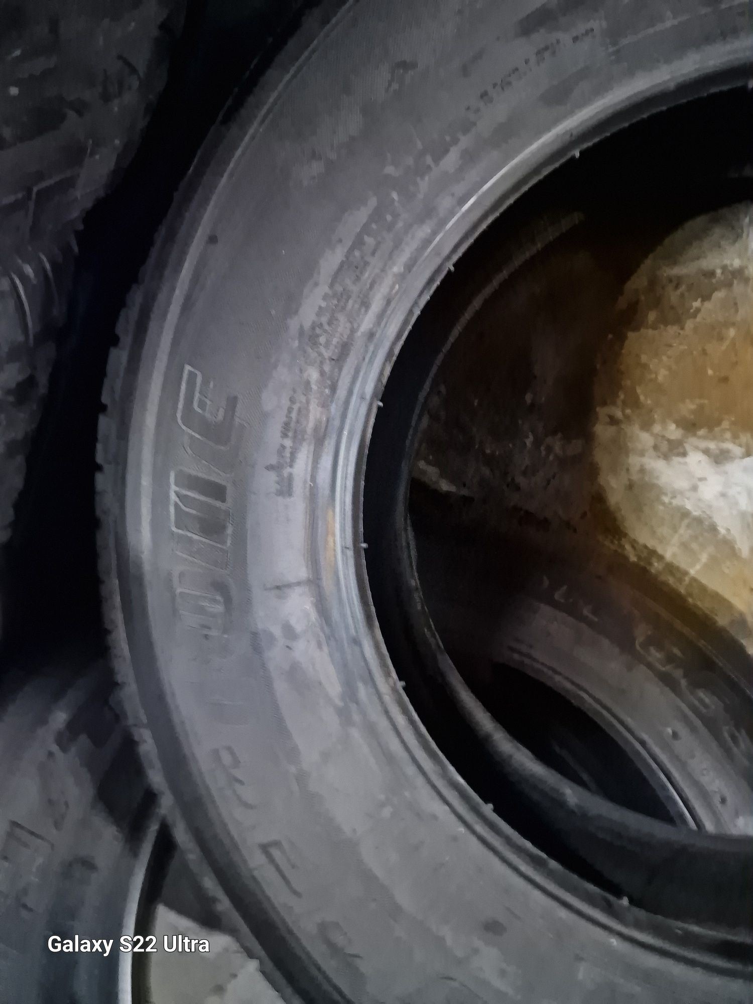 245 70 17 2броя Bridgestone Dueller H/T Замъка Ямбол