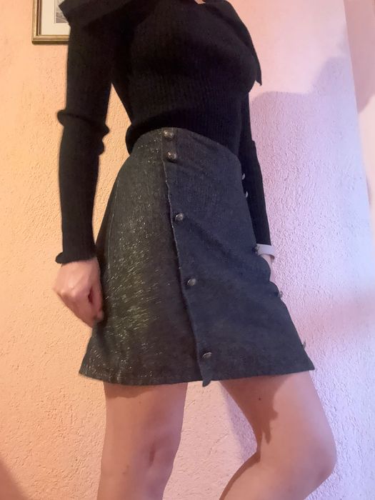 лъскава празнична пола Souvenir