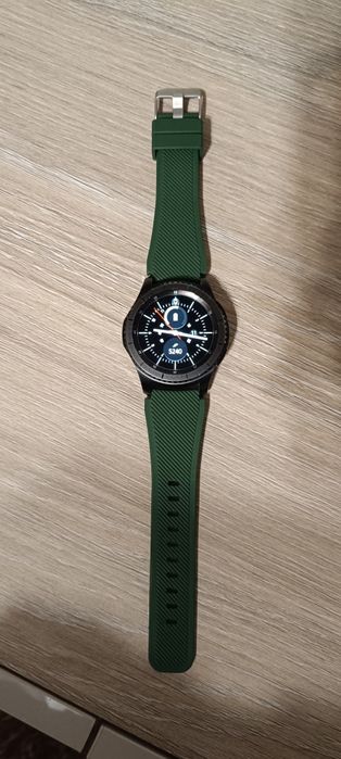 Vând ceas Samsung Gear S3 Frontier