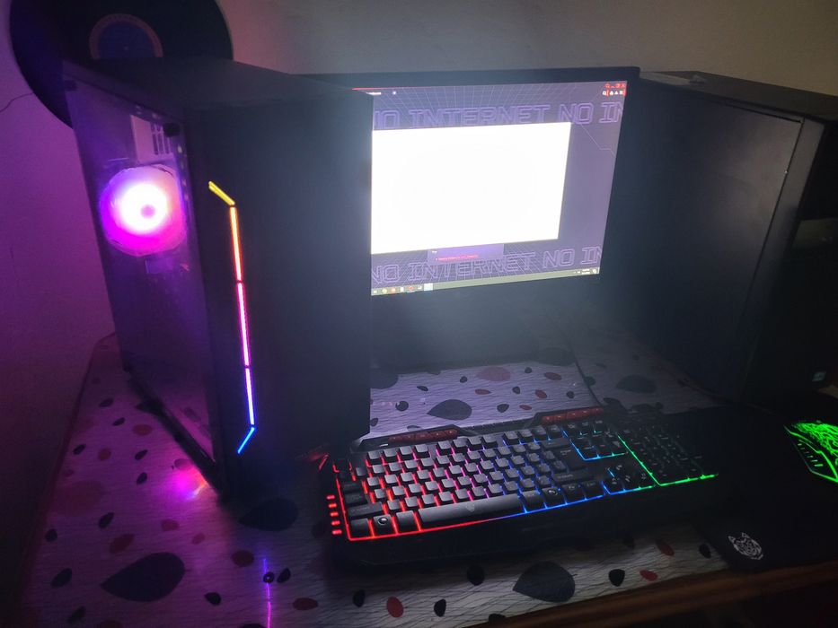 vand calculator de gaming sau schimb