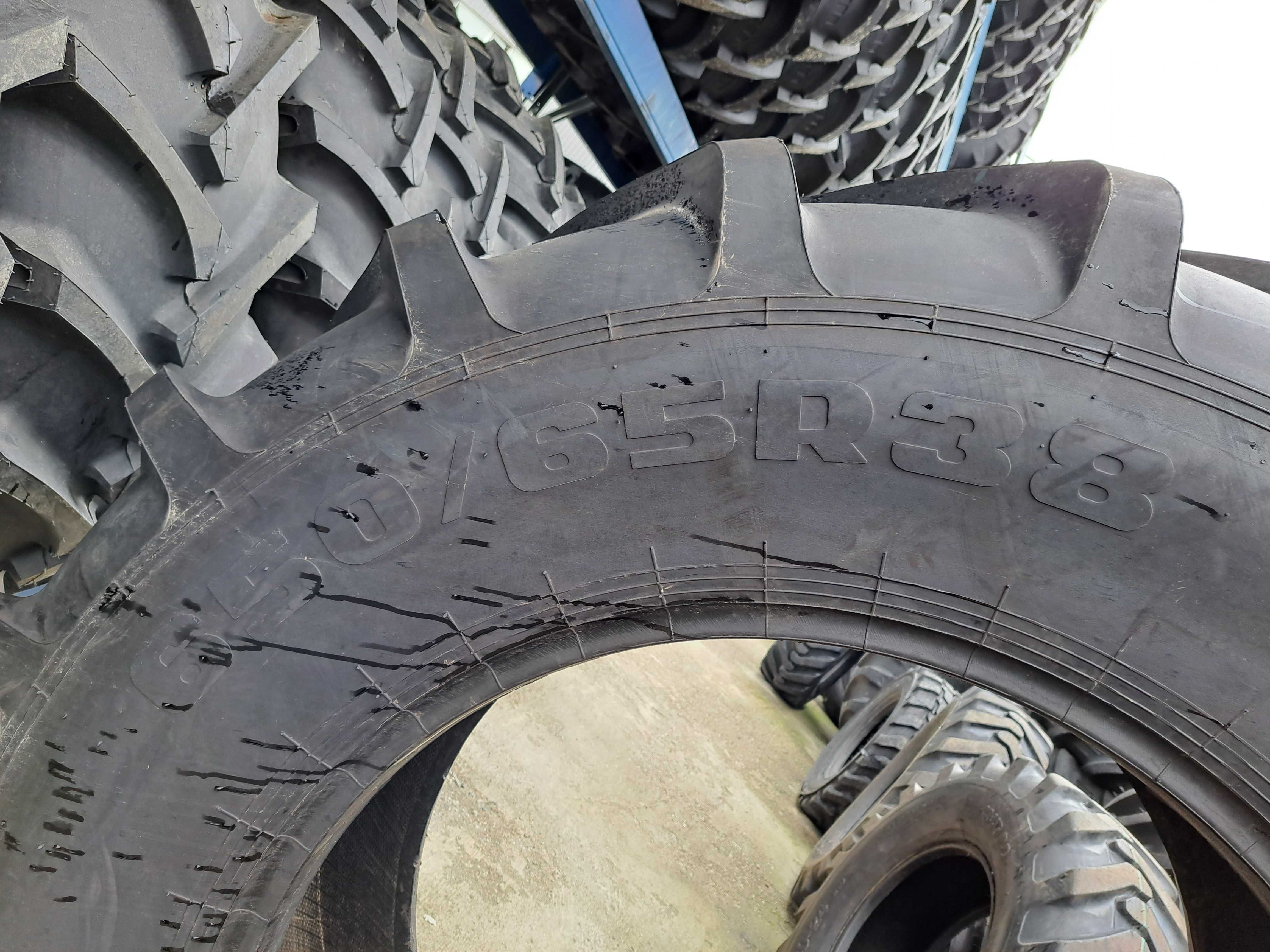 Cauciucuri noi 650/65R38 ROSAVA anvelope radiale TRACTOR CASE