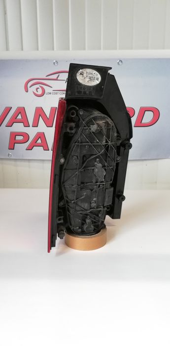2 броя десен стоп VW Transporter T6