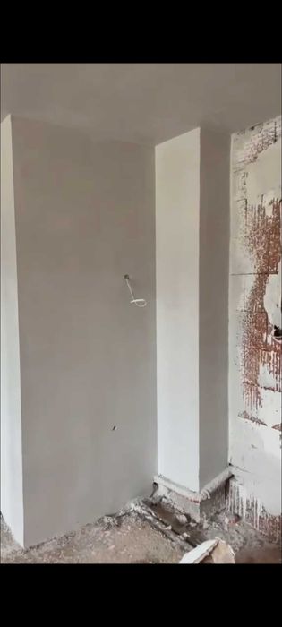 Машинна мазилка, шпакловка-боя.