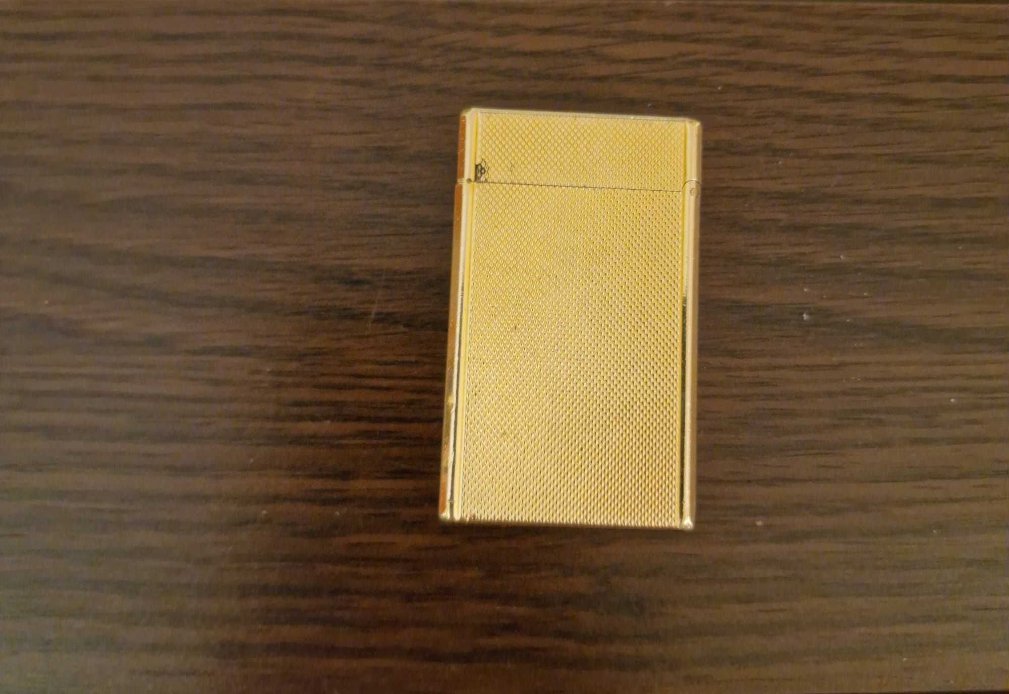 Златна запалка Dupont 18K