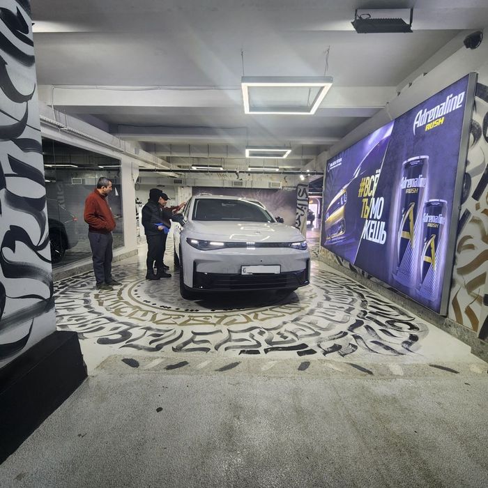 Leapmotor C10 sotiladi. 24000 km yurgan