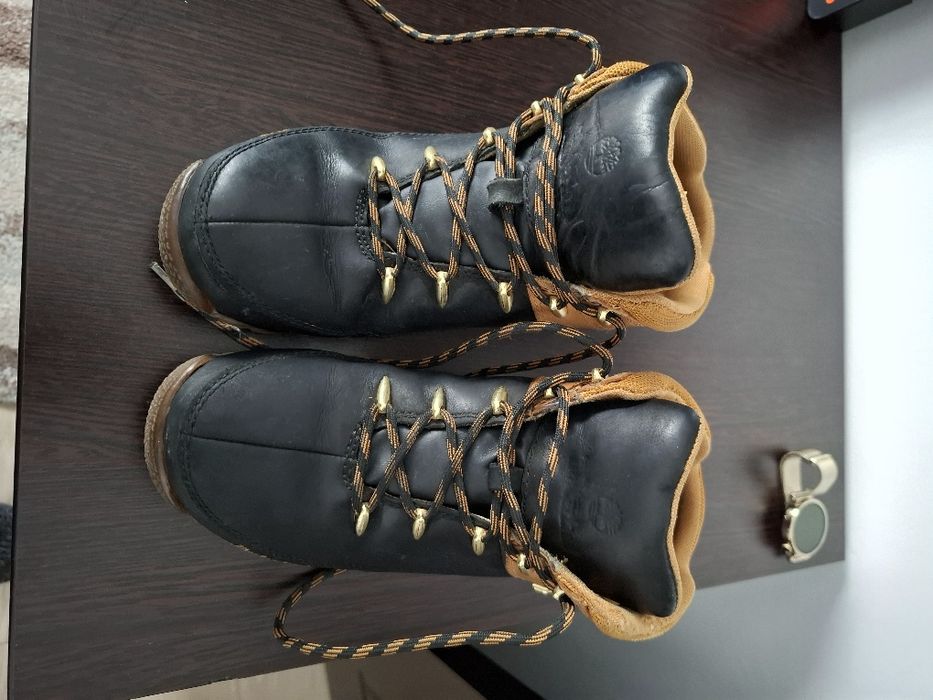 Ghete Timberland 37, interior 22,5 cm