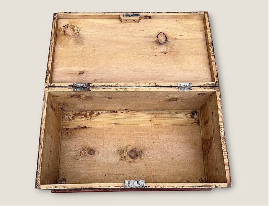 Lada zestre pictata Saseasca