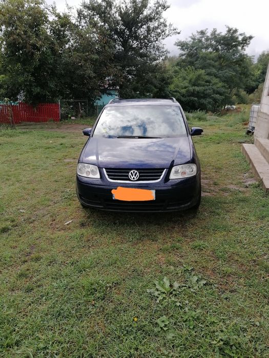 Vând Wvolkswagen touran