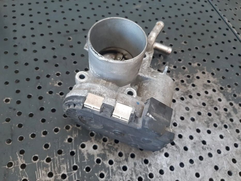 clapeta acceleratie  1.2b g4la hyundai i20   35100-04200