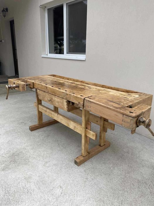 Banc de tamplarie /Banc de lucru rustic / Masa de lucru vechi din lemn