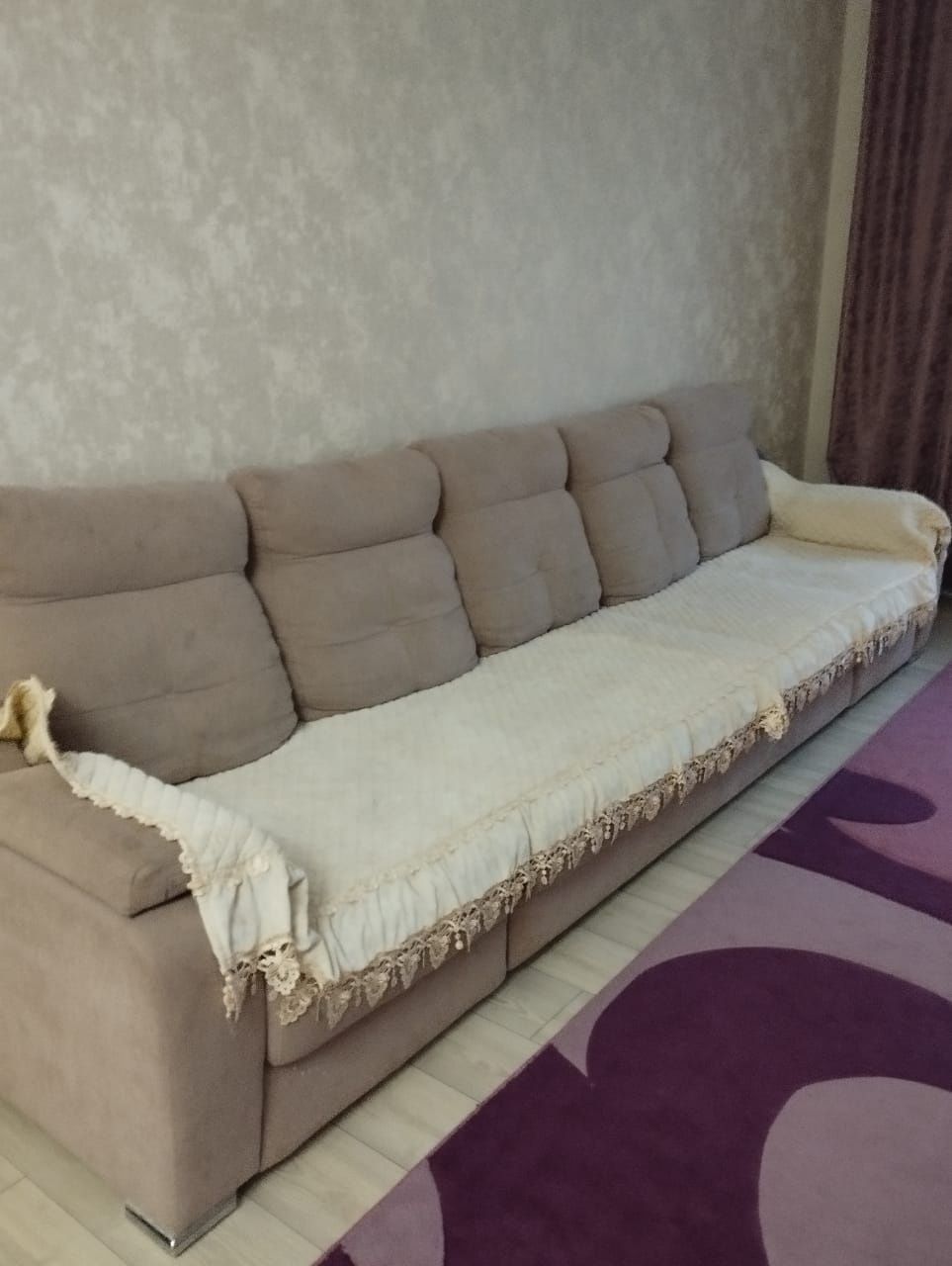 Продам срочно связи с переездом диван за 150.000