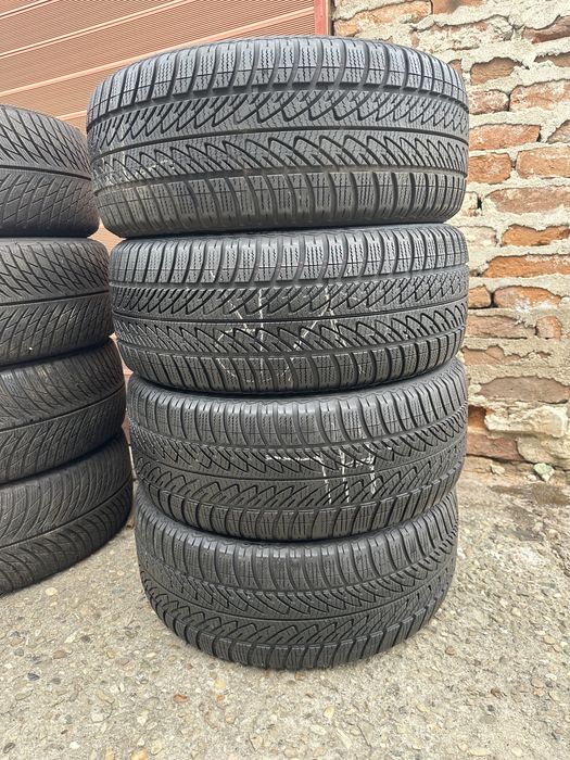 Anvelope iarna M+S 225 50 17 Goodyear Ultragrip 8
