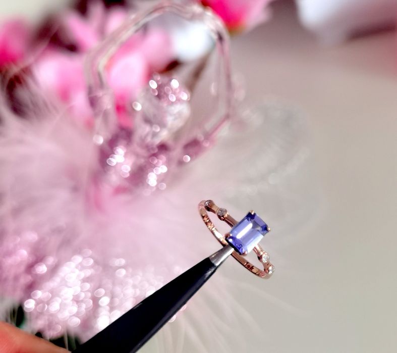 Inel din aur roz de 14K cu Tanzanit natural și diamante naturale
