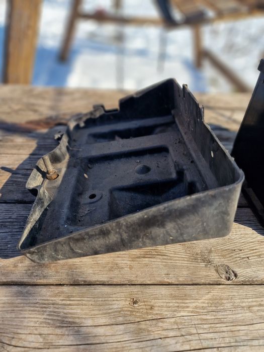 Baterie auto Macht

Vând baterie auto Macht