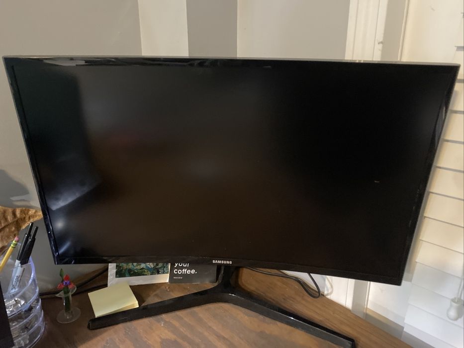 Монитор CURVED Samsung 27 C27F369