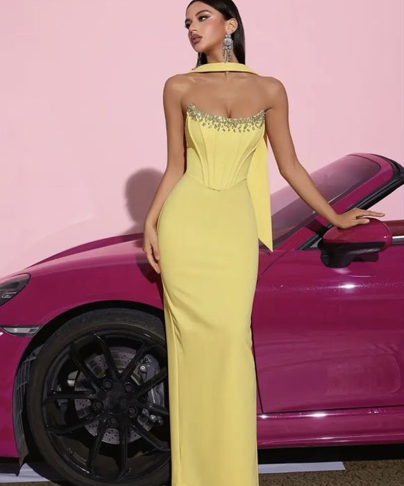 Продам платье новое