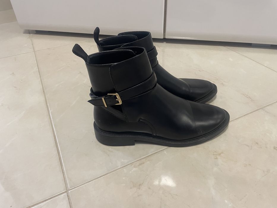 Дамски боти HM