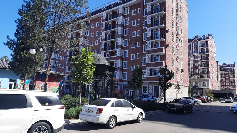 Продаётся 4 -ком. квартира в Новостройка ЖК Greenwich Брита