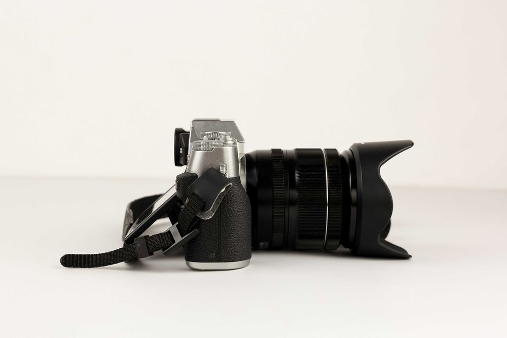 Fujifilm X-T30 + Обектив Fujifilm XF 18-55mm f/2.8-4 R LM OIS