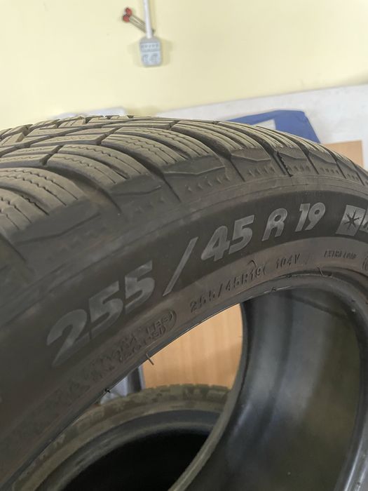 255/45R19 Michelin dot 2224 6.5мм