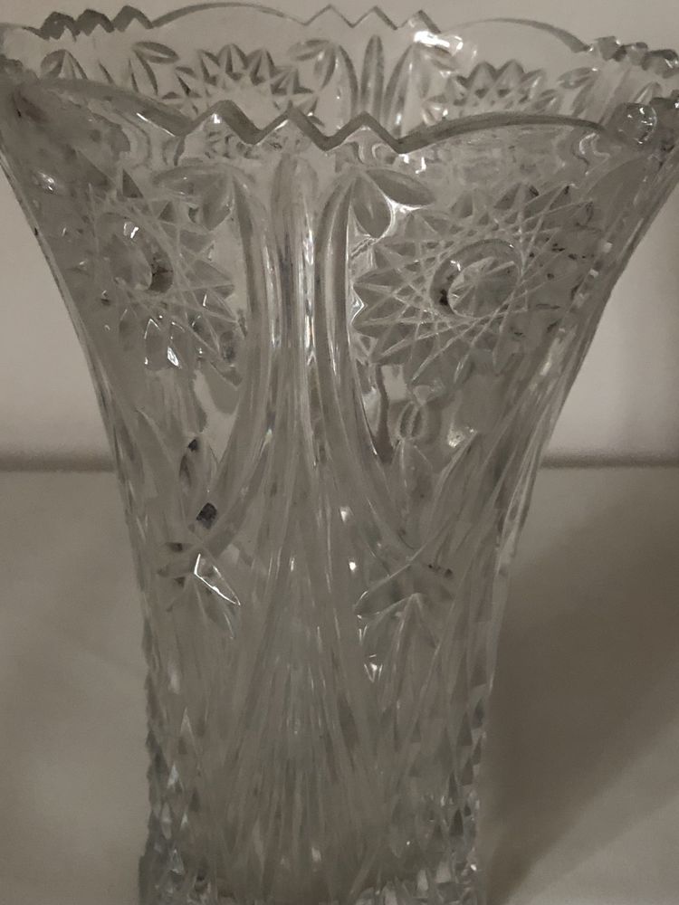 Vaza din cristal transparent
