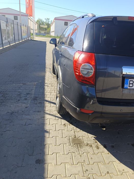 Vând Chevrolet captiva