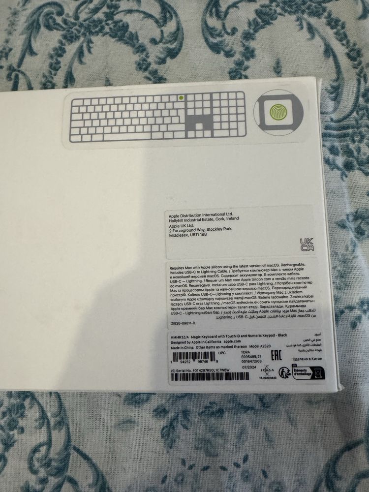Apple Magic Keyboard black edition with touch Id and Numeric keypad