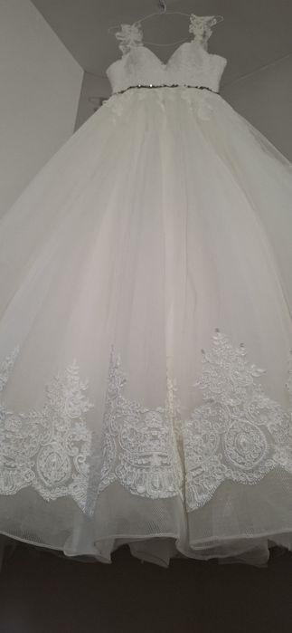 Rochie de mireasa marimea S-M