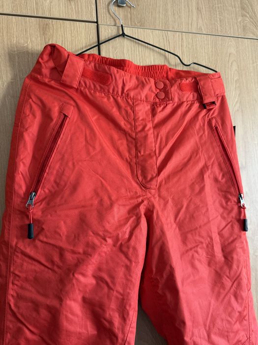 Pantaloni Iarna Crivit Red Thinsulate Marime 42-Dama