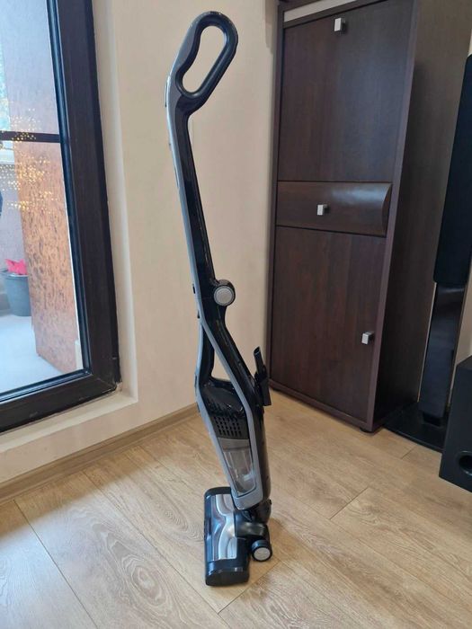 Безкабелна прахосмукачка ROWENTA DUAL FORCE 2IN1