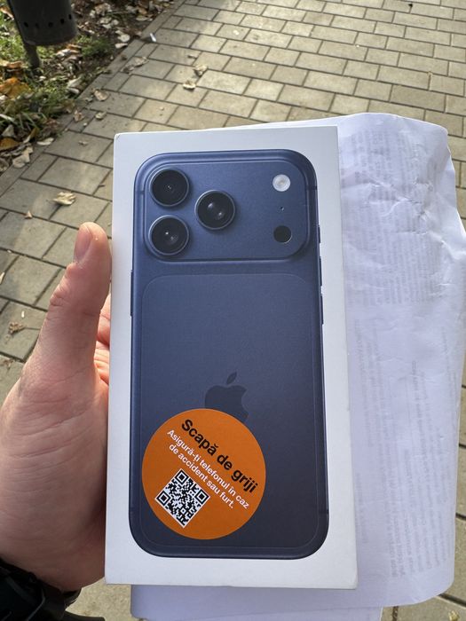 Iphone 17 PRO 256Gb Blue