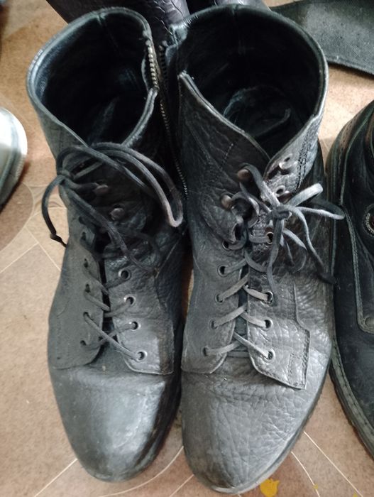 Ботинки б/у 42-43 размера (точно не помню)
