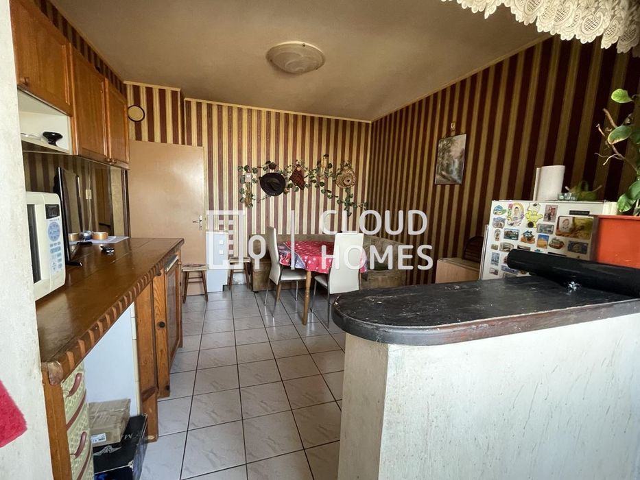 Продава се Двустаен апартамент в София, Люлин 9 - 65 кв.м за 2370 €/кв.м - Снимка #11