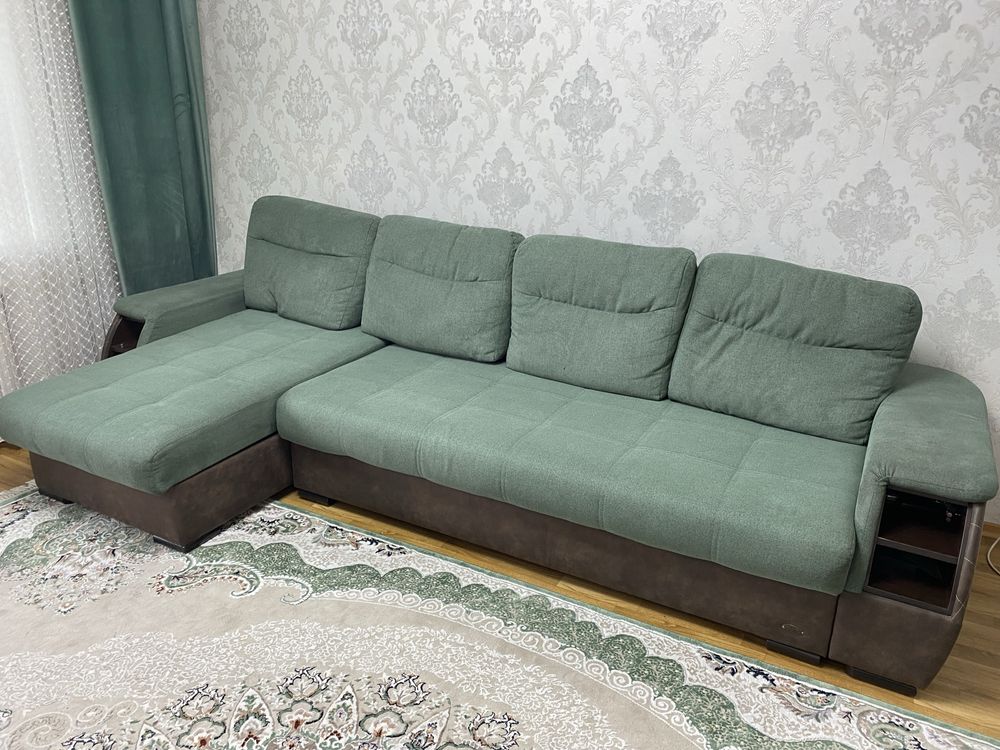 Продам диван в отличном состоянии