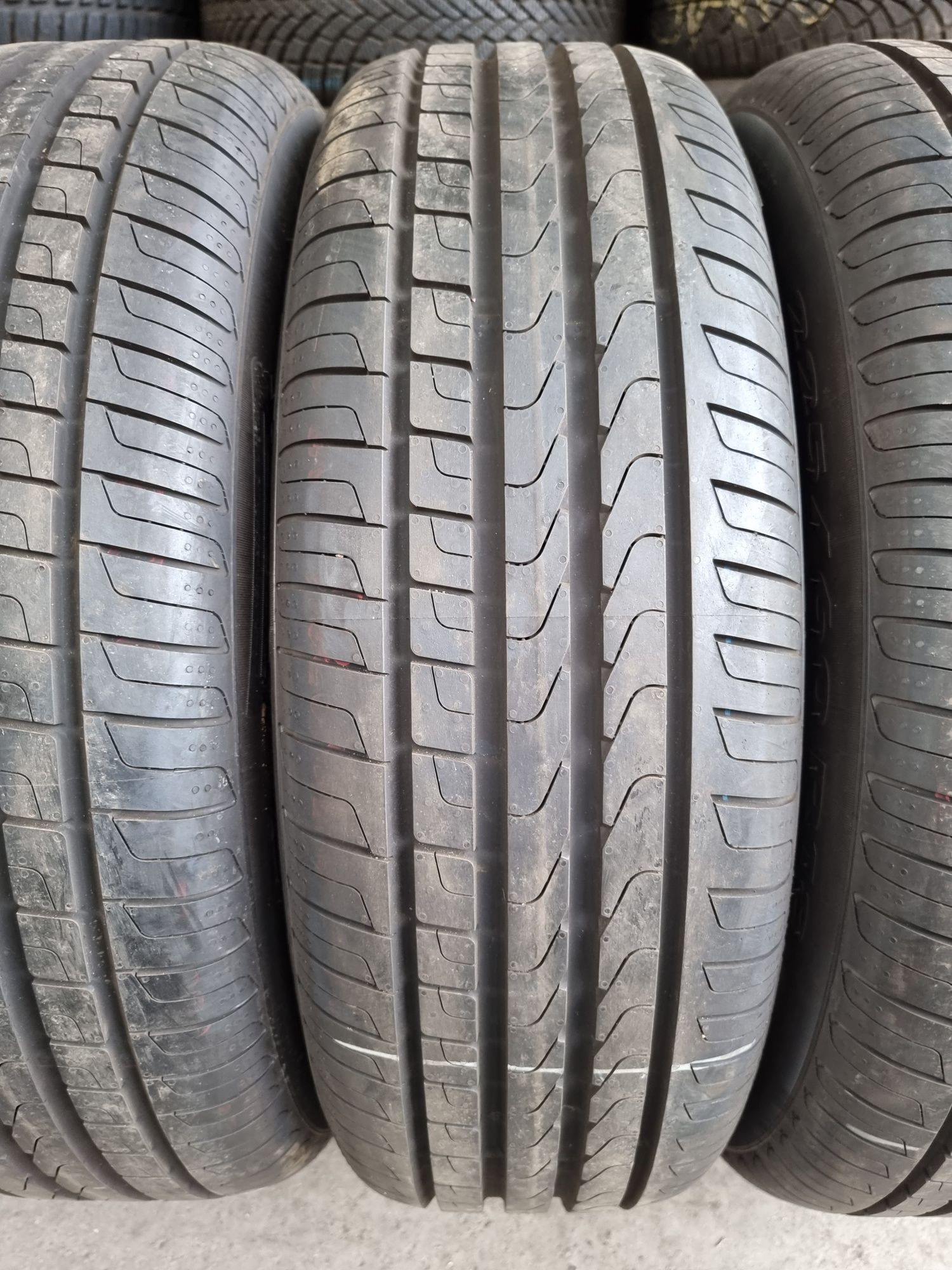 225/60/18 PIRELLI 4бр RunFlat