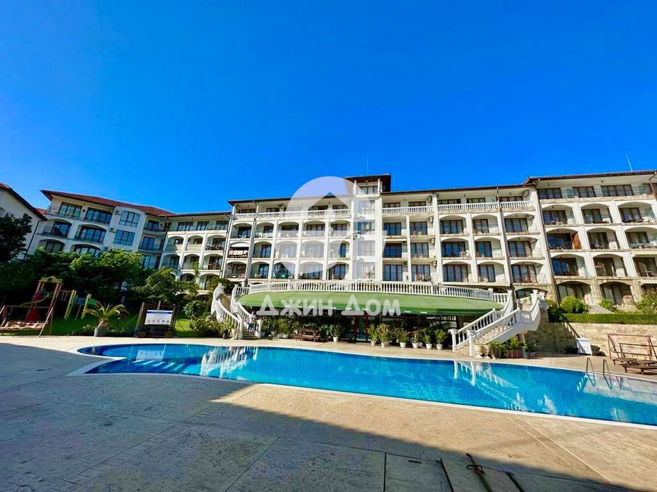 Продава се Двустаен апартамент в Свети Влас - 69 кв.м за 1305 €/кв.м - Снимка #11