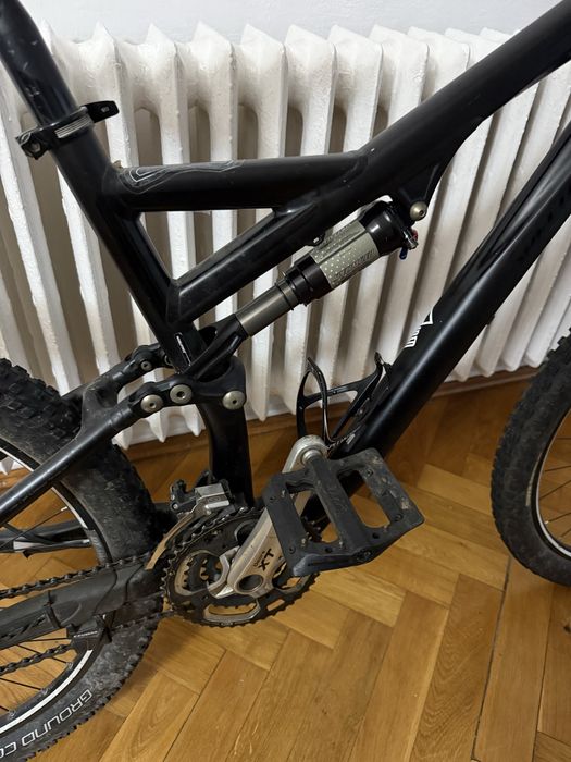 bicicleta full suspension specialized