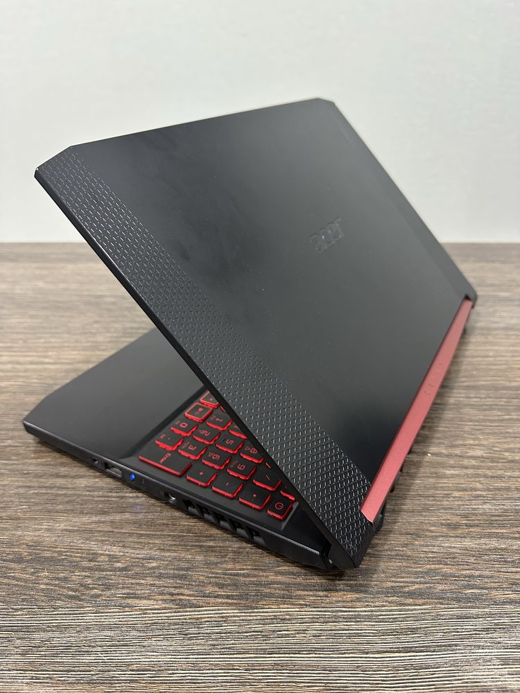 8-ядерный i5 ноутбук Acer NITRO 5, 1650 видео 4гб