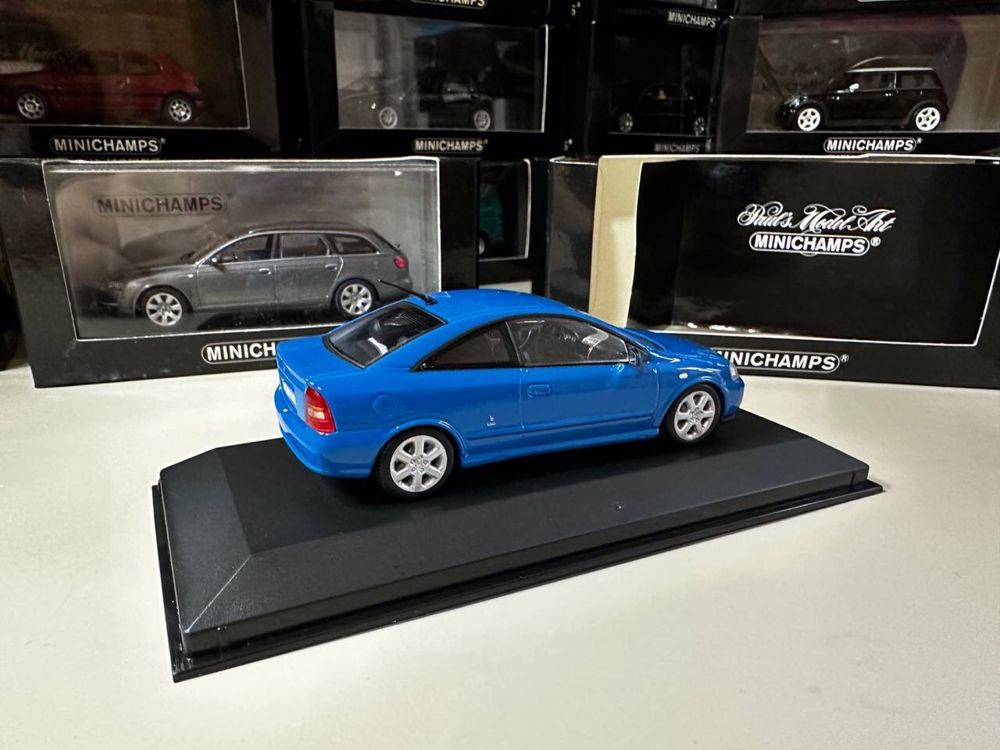 Macheta Opel Astra Coupe 1:43 Minichamps