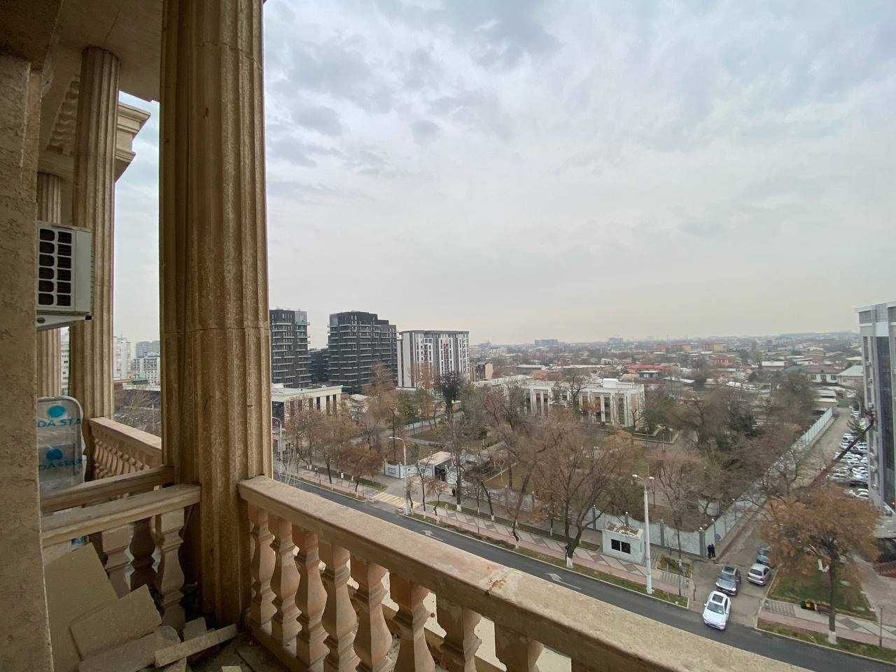 Продается квартира в ЖК Diplomat на Нукусской (SD)