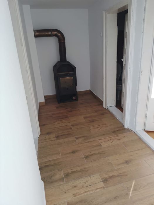 Închiriez casă comuna banana sat slatioarele aleea piscu bădești nr 10