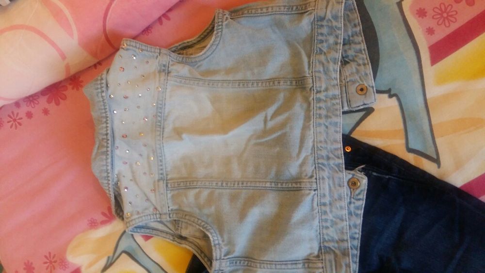 Лот от дънки и елече