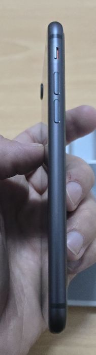 iPhone 8 negru 64 GB