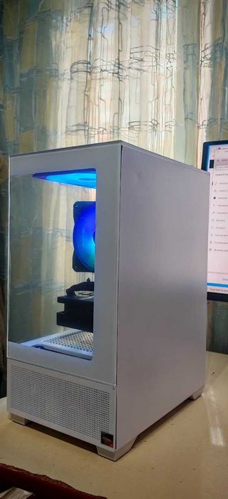 Добро Геймърско PC R7 3700X/32Gb/1TB nVme/RX 6600XT/Гаранция