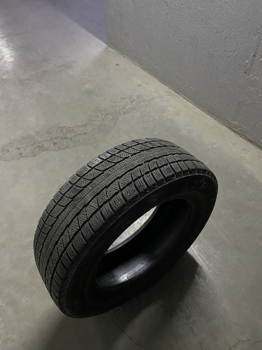 зимние шины 2 шт