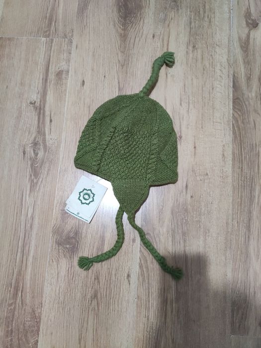 Căciulă damă din lână handmade Nepal