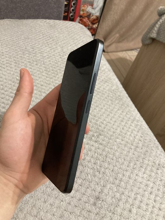 Redmi 13C продам новый